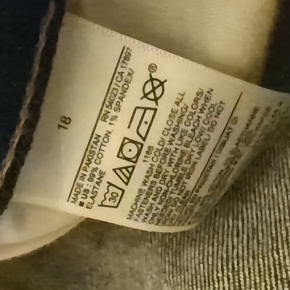 High-Waisted Straight Ripped Jeans - Picture 3 of 4